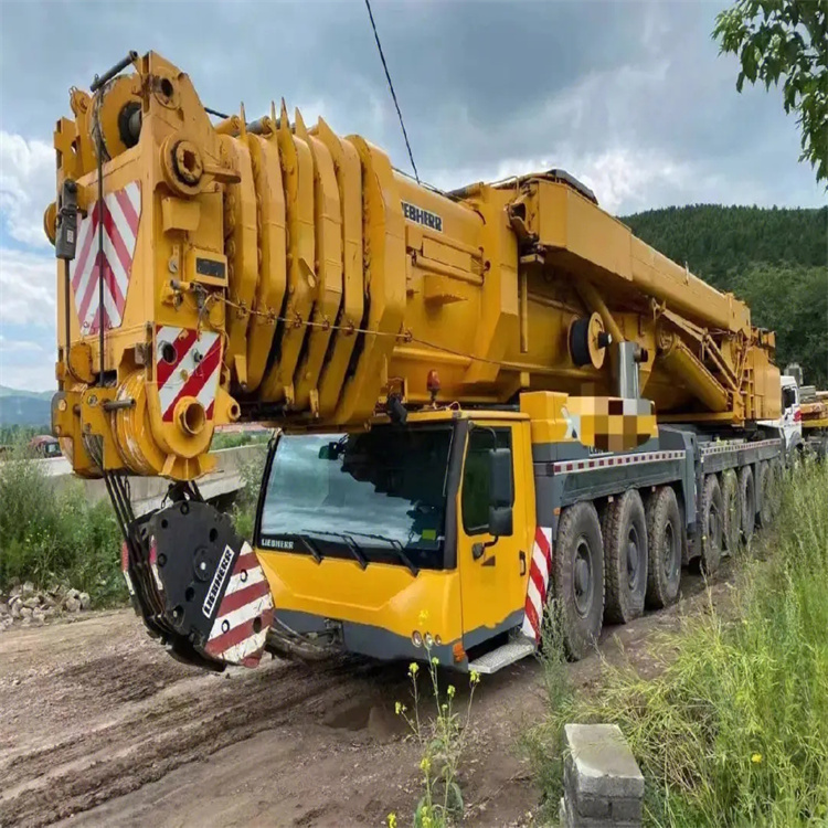 建邺附近100吨吊车出租电话